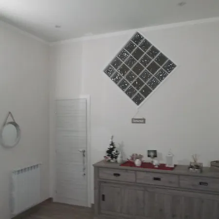 Alba Ionica Konukevi 3*